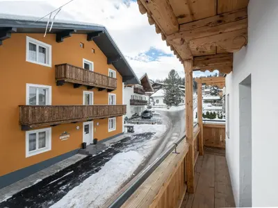 Das Gebäude in dem sich die Ferienwohnung befindet