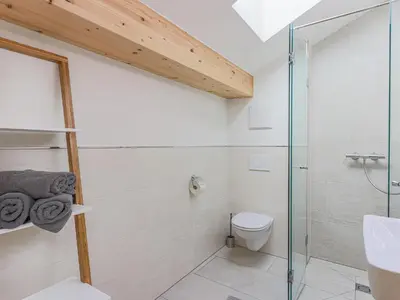 Ein Badezimmer in der Unterkunft Haus Rabl Dan