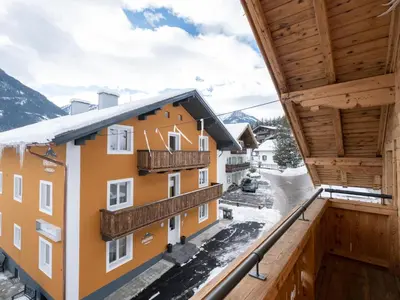 Ein allgemeiner Bergblick oder ein Berglick von der Ferienwohnung aus