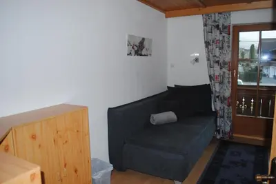 Ein Sitzbereich in der Unterkunft Ferienwohnung Andreas