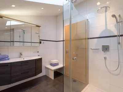 Ein Badezimmer in der Unterkunft Wegrainhof