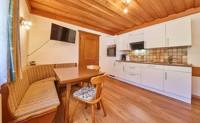 Küche/Küchenzeile in der Unterkunft Appartements Taxach