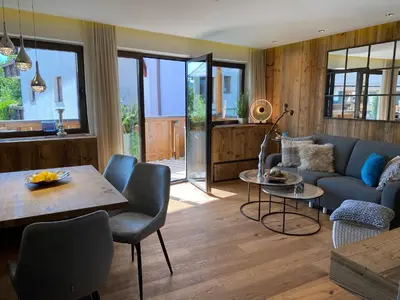 Ein Sitzbereich in der Unterkunft Alpine Lodge by Apartment Managers