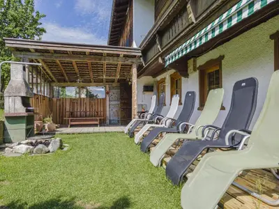 Ein Garten an der Unterkunft Weberhof Top 3