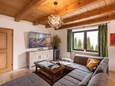 Ein Sitzbereich in der Unterkunft Exclusive Villa Tirol
