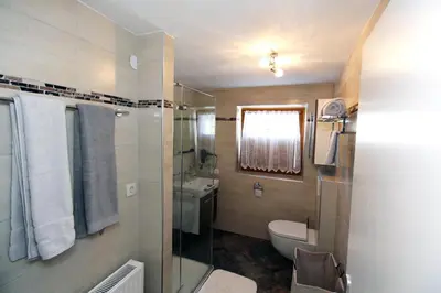 Ein Badezimmer in der Unterkunft Ferienwohnung Schildwolf