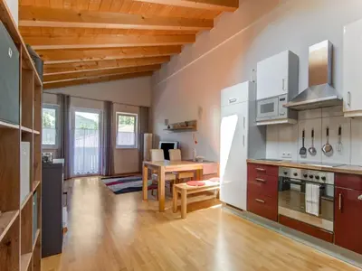Küche/Küchenzeile in der Unterkunft Apartment near Gondola in Tyrol