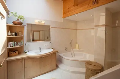 Ein Badezimmer in der Unterkunft Hotel Garni Zimmermann