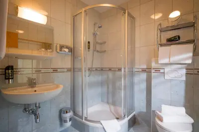 Ein Badezimmer in der Unterkunft Hotel Reitlwirt