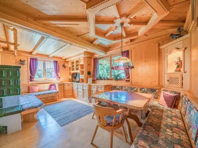 Ein Sitzbereich in der Unterkunft Chalet Josef