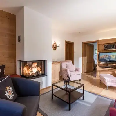 Landhaus Kitzhorn Appartement Hahnenkamm - by NV-Appartements