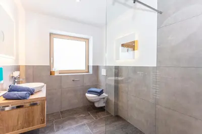 Ein Badezimmer in der Unterkunft Kaiser Apart Walchsee
