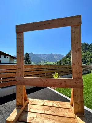 Ein allgemeiner Bergblick oder ein Berglick von der Ferienwohnung aus