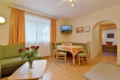 TV/Unterhaltungsangebot in der Unterkunft Landhaus Alpina