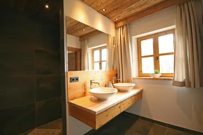 Ein Badezimmer in der Unterkunft Almliesl UTTE-652
