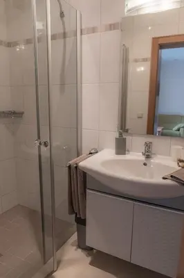 Ein Badezimmer in der Unterkunft Die Pension - Margreiter