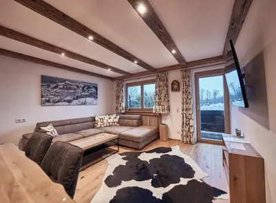 Ein Sitzbereich in der Unterkunft Haus Josef-Herold-Straße 17a