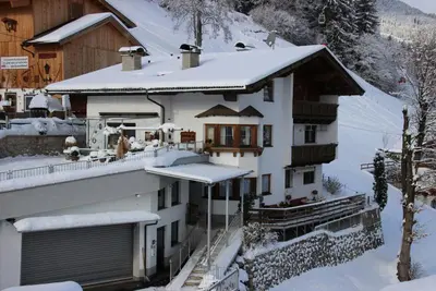 Haus Benedikta im Winter