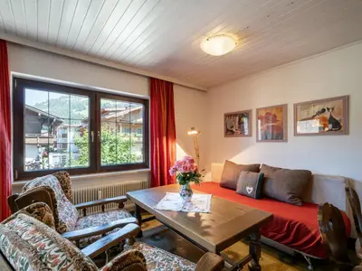 Ein Sitzbereich in der Unterkunft Appartementhaus Mantl