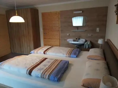 Ein Bett oder Betten in einem Zimmer der Unterkunft Ferienwohnung Klammhof