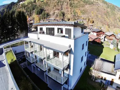 Ein allgemeiner Bergblick oder ein Berglick von der Ferienwohnung aus