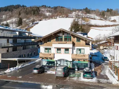 Ein allgemeiner Bergblick oder ein Berglick von der Ferienwohnung aus