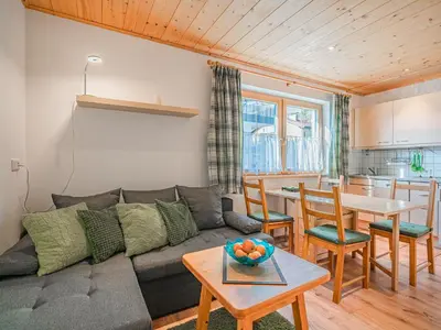 Ein Sitzbereich in der Unterkunft Apartment Sigi