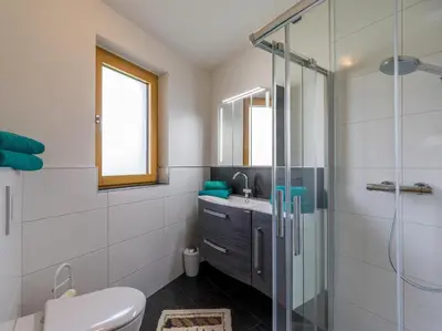 Ein Badezimmer in der Unterkunft Haus am Waldesrand