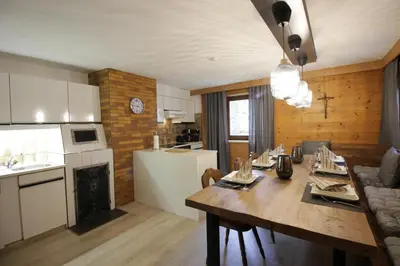 Küche/Küchenzeile in der Unterkunft DAS LANDHAUS hart zillertal