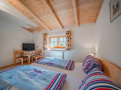 Ein Bett oder Betten in einem Zimmer der Unterkunft Landhaus Hotter 26