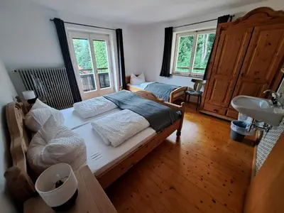 Ein Bett oder Betten in einem Zimmer der Unterkunft Chalet in Fügen near Spieljochbahn