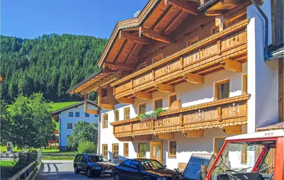 Ein allgemeiner Bergblick oder ein Berglick von der Ferienwohnung aus