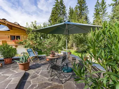 Ein Garten an der Unterkunft Ferienwohnung Gabriele