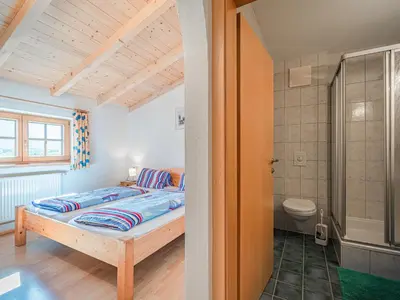 Ein Badezimmer in der Unterkunft Landhaus Hotter 12