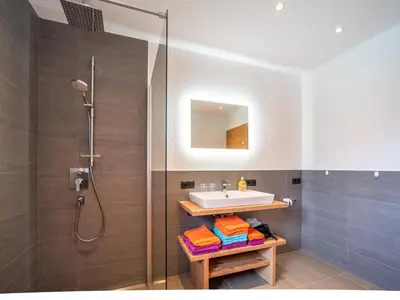 Ein Badezimmer in der Unterkunft Chalet Georg