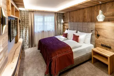 Ein Bett oder Betten in einem Zimmer der Unterkunft Der Postwirt