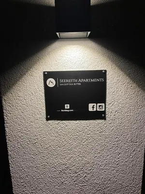 Ein Zertifikat, Auszeichnung, Logo oder anderes Dokument, das in der Unterkunft Seereith Apartments ausgestellt ist
