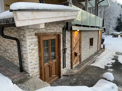 Das Gebäude in dem sich die Ferienwohnung befindet