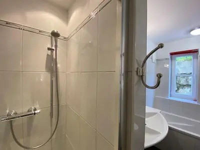 Ein Badezimmer in der Unterkunft Genieten in Saalbach, Alpenresort Saalbach Top D1 by Droomvilla