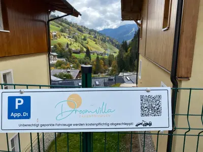 Ein allgemeiner Bergblick oder ein Berglick von der Ferienwohnung aus