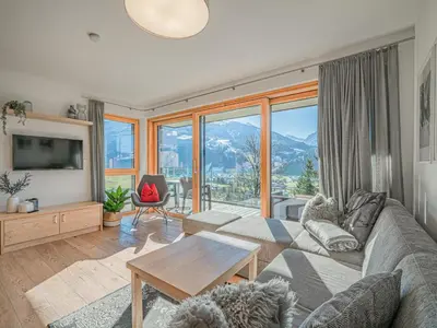 Ein allgemeiner Bergblick oder ein Berglick von der Ferienwohnung aus