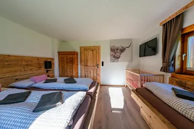 Ein Bett oder Betten in einem Zimmer der Unterkunft Sonnentalhof