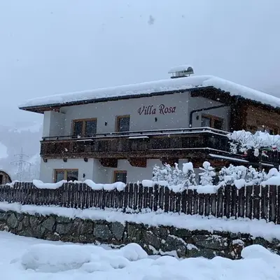 Villa Rosa-Panorama App