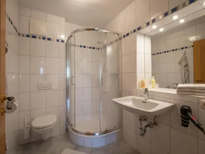 Ein Badezimmer in der Unterkunft Ferienhaus & -wohnung Flatscher