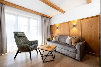 Ein Sitzbereich in der Unterkunft Ferienwohnungen Bäckenhaus