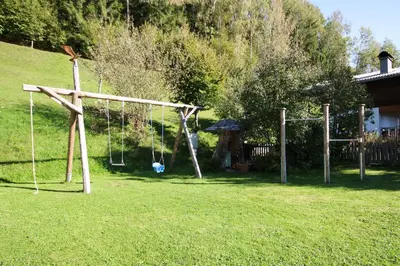Ein Kinderspielbereich in der Unterkunft Mösenlehen