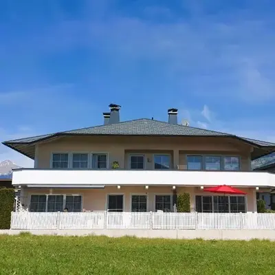 Apart Schiestl