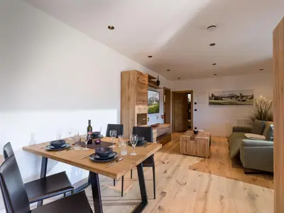 Ein Sitzbereich in der Unterkunft Chaleo Apartments
