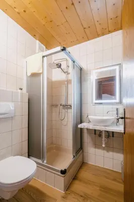 Ein Badezimmer in der Unterkunft Kaiser Apartments