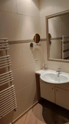 Ein Badezimmer in der Unterkunft Appartement Moaeben